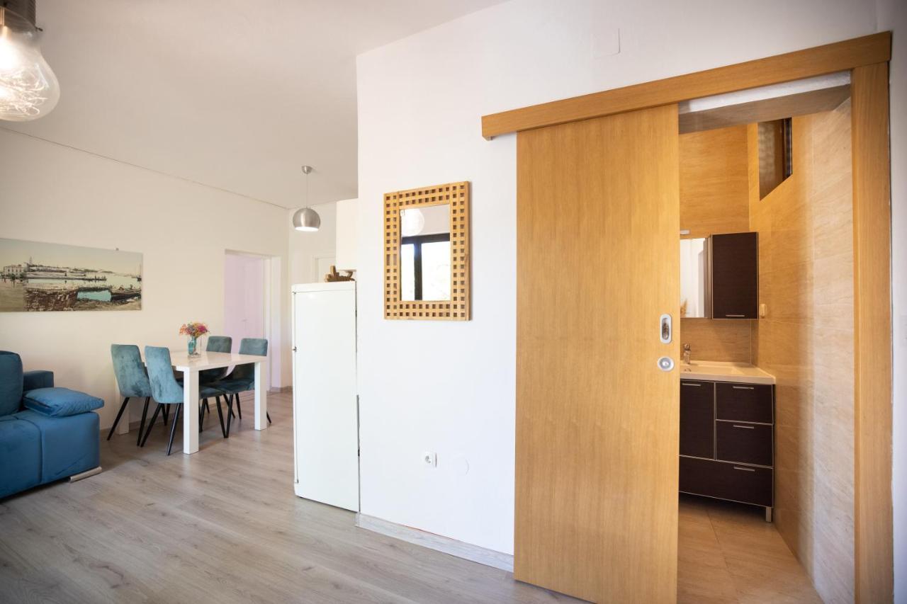 Apartments And A Room Ina Zadar Exterior photo